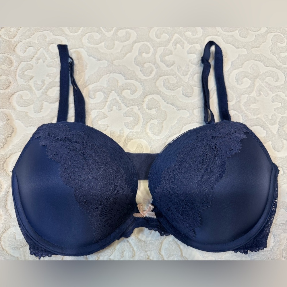 Victoria’s Secret dream angels push up bra 34D Navy Lace EUC